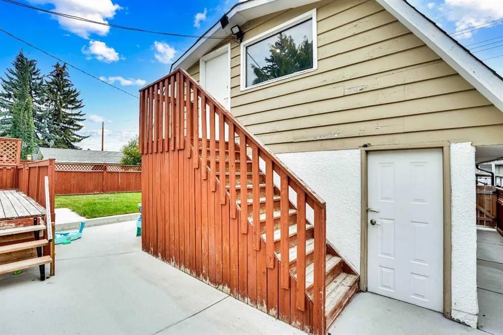 88 Westwood Drive SW