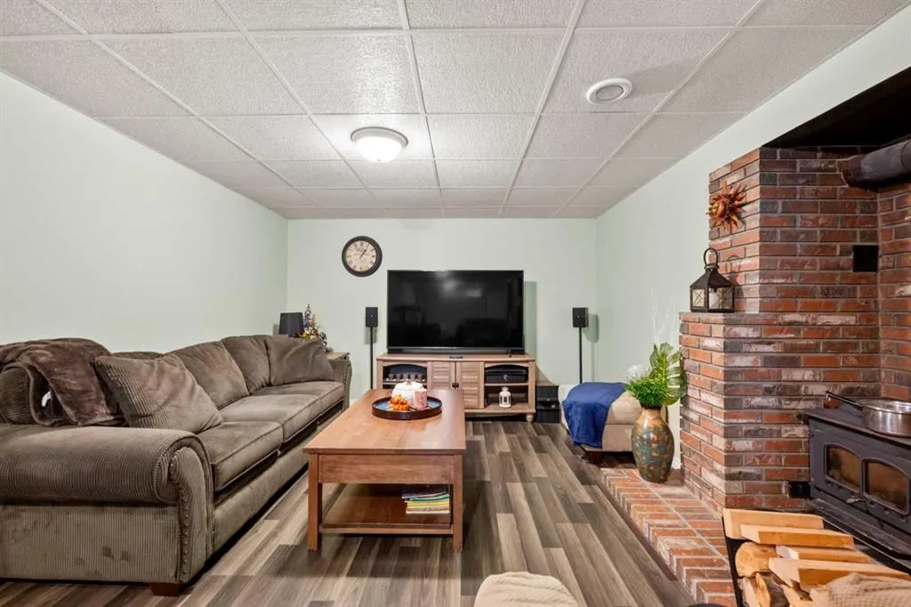 12031 Candiac Road SW