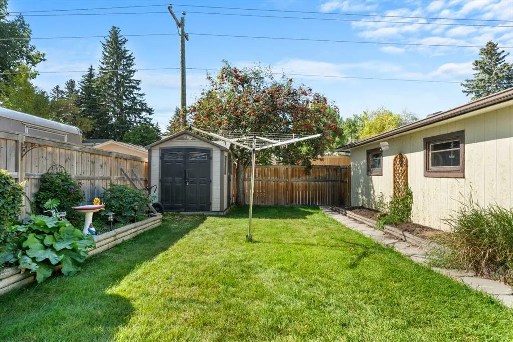 12031 Candiac Road SW