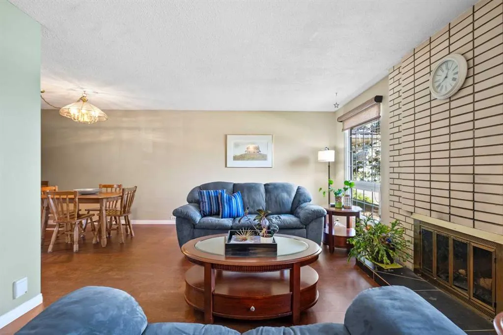 12031 Candiac Road SW