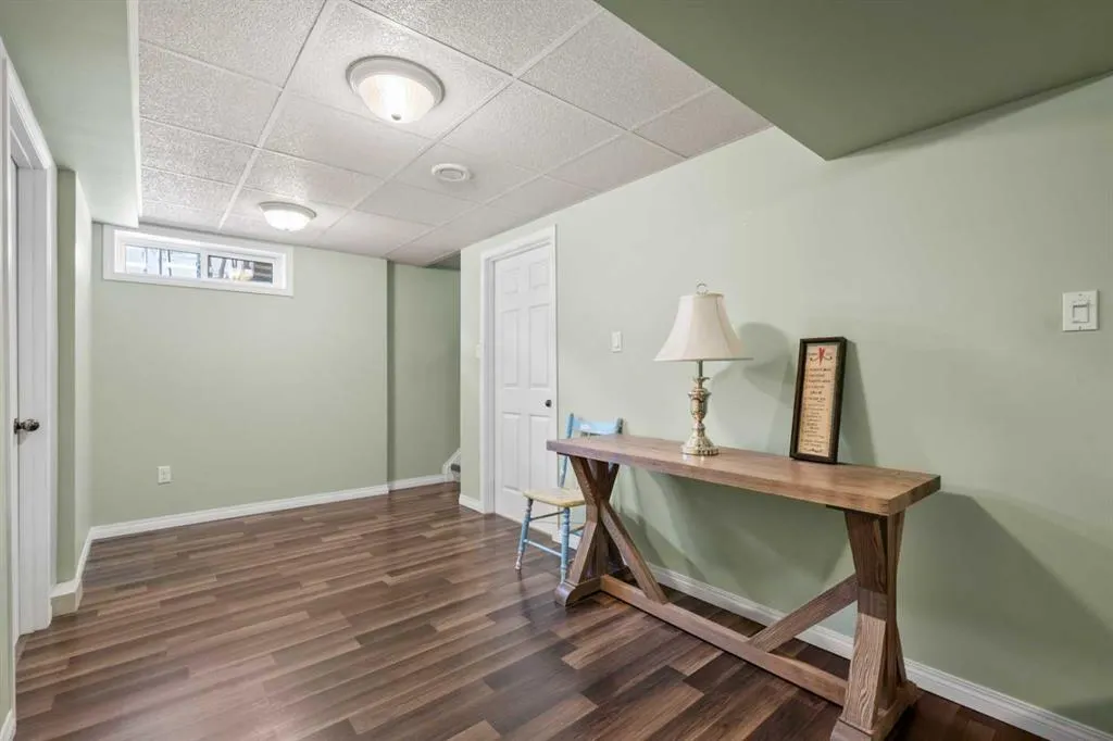 12031 Candiac Road SW