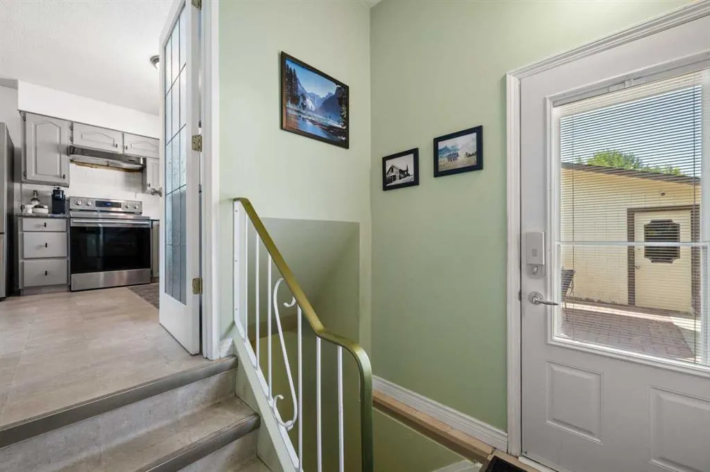 12031 Candiac Road SW
