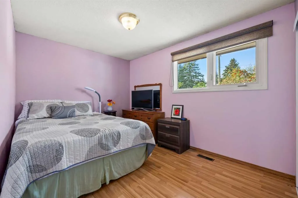 12031 Candiac Road SW