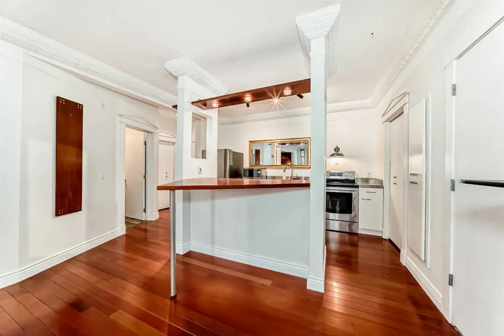 1410 2 Street SW, #111