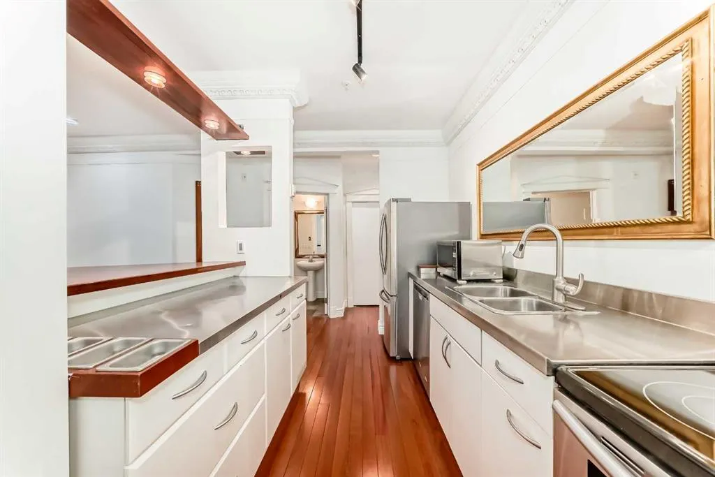 1410 2 Street SW, #111