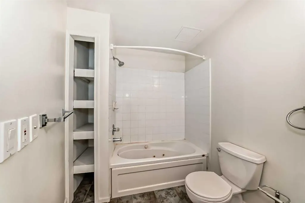 1410 2 Street SW, #111