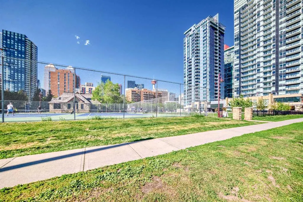 1410 2 Street SW, #111