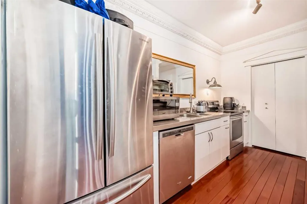 1410 2 Street SW, #111