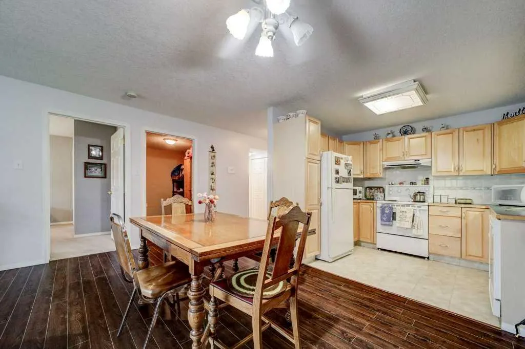 4800 A 48 Avenue, ##104