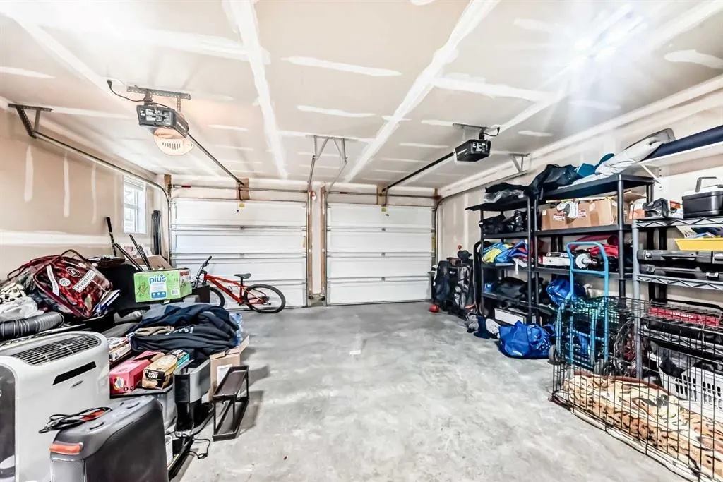 280 Williamstown Close NW, #706