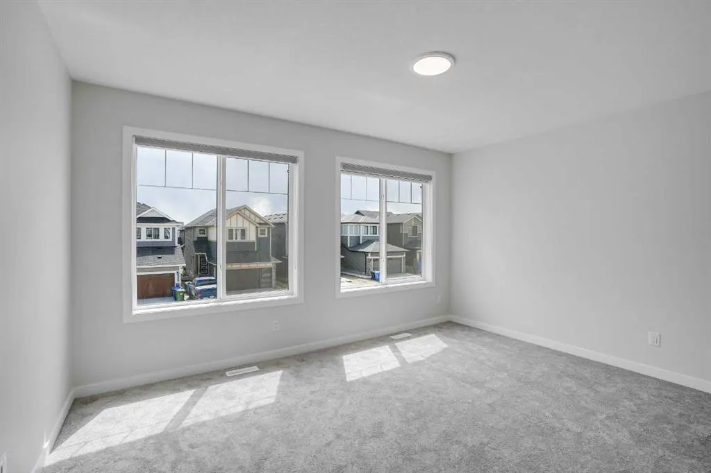6 Homestead Circle NE