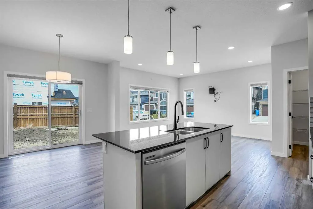 6 Homestead Circle NE