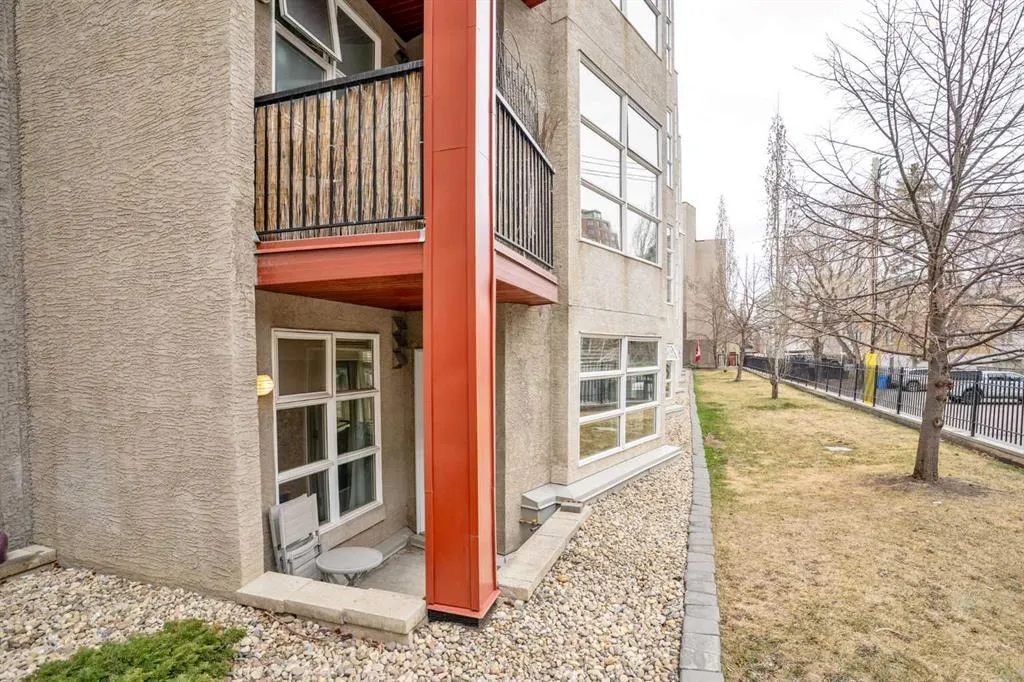 315 24 Avenue SW, #111
