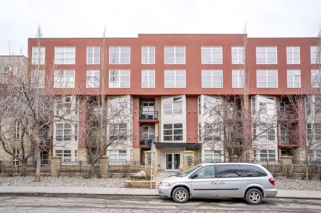 315 24 Avenue SW, #111