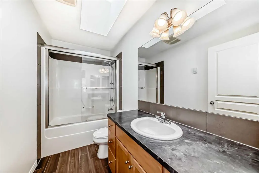 112 Sagewood Grove SW