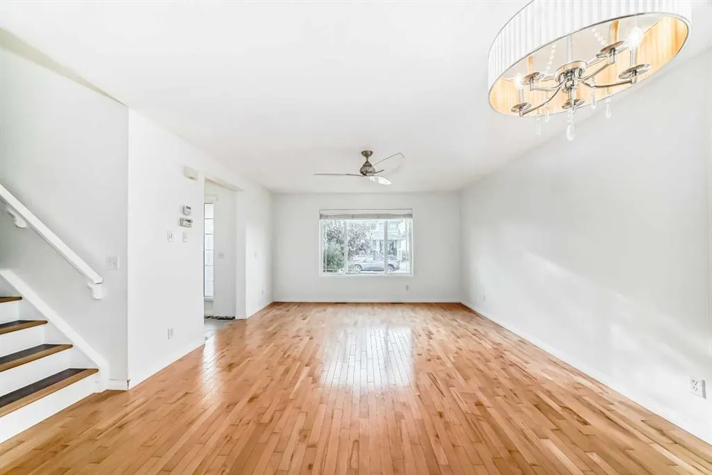 112 Sagewood Grove SW