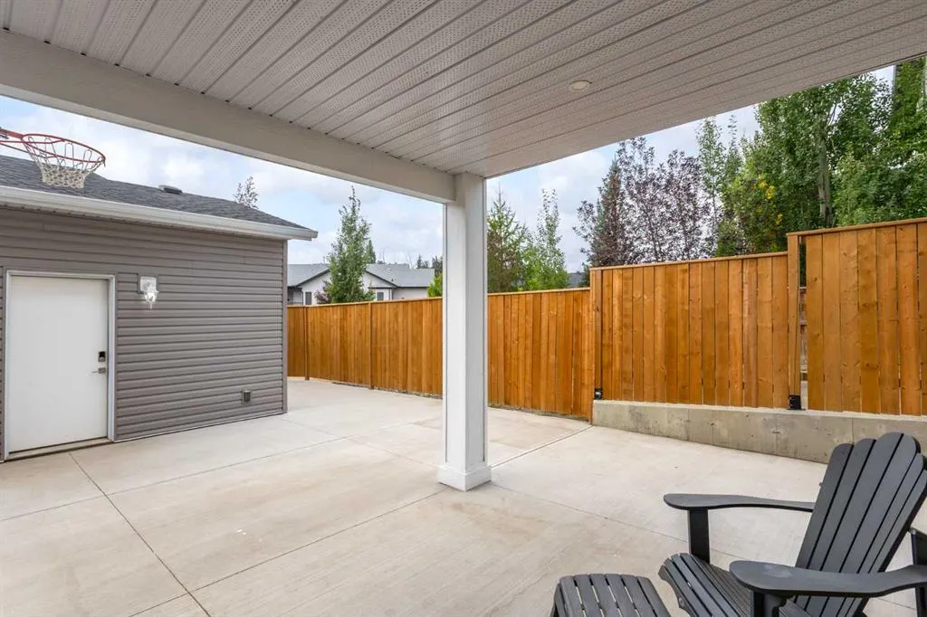 1945 High Country Drive NW