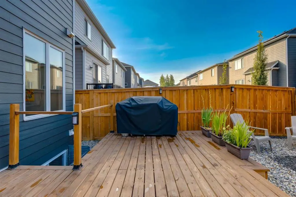 68 Yorkstone Grove SW
