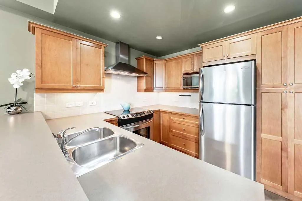 532 5 Avenue NE, #105
