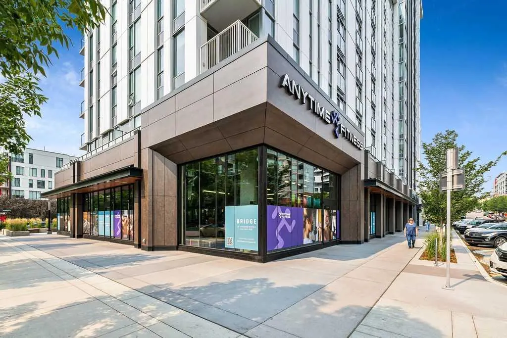 532 5 Avenue NE, #105