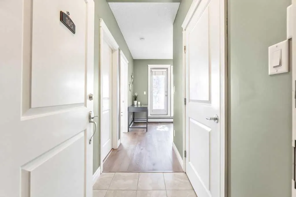 532 5 Avenue NE, #105