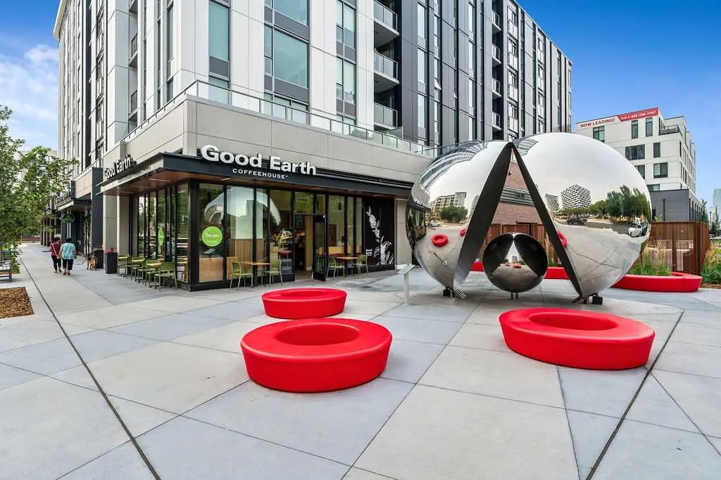 532 5 Avenue NE, #105