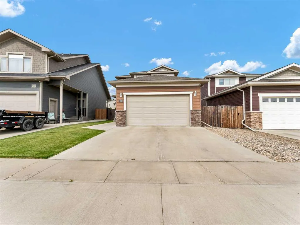 592 Vista Drive SE