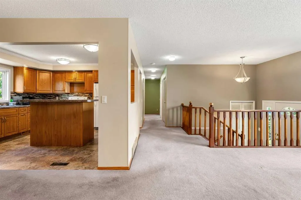 1364 Lake Michigan Crescent SE