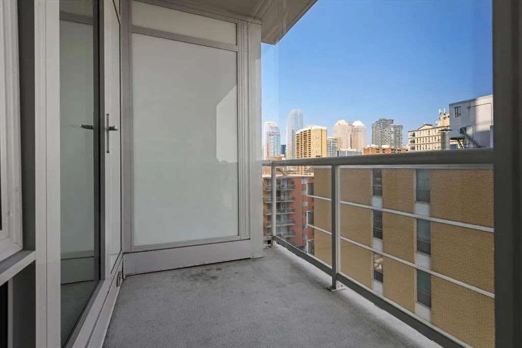 1500 7 Street SW, #701