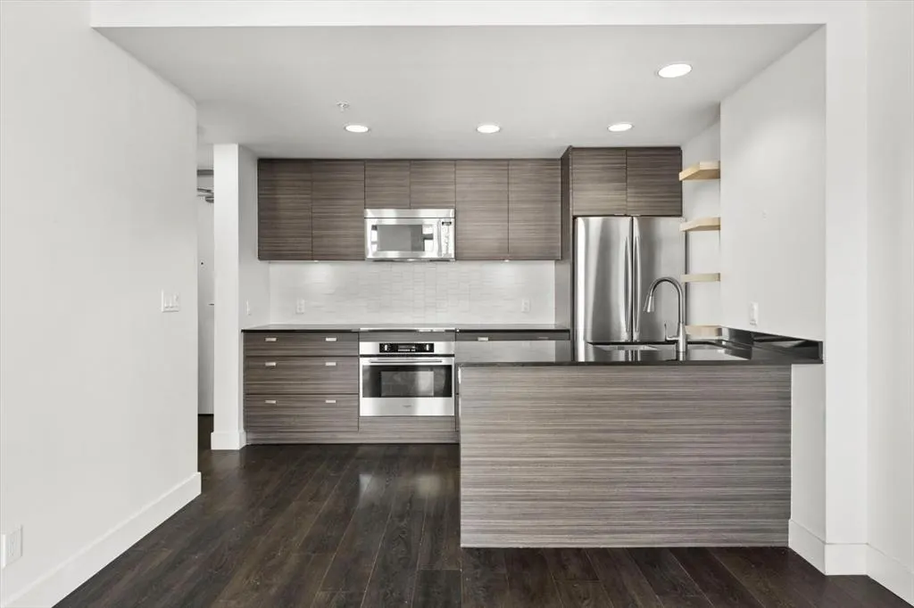 1500 7 Street SW, #701