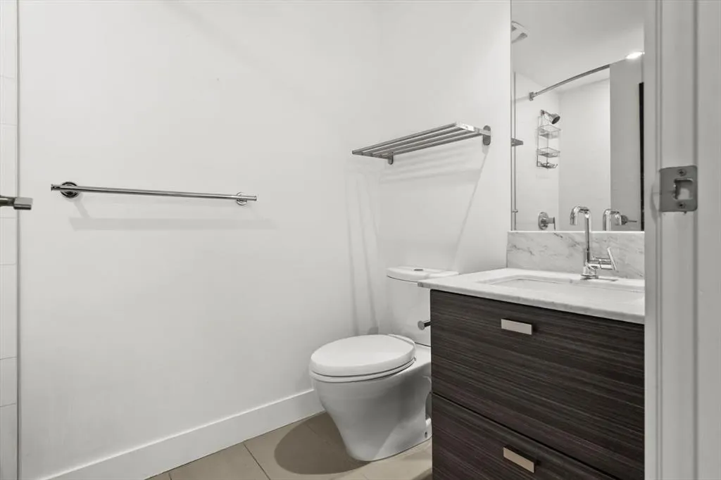 1500 7 Street SW, #701