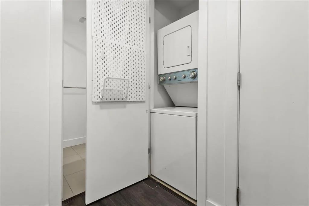 1500 7 Street SW, #701