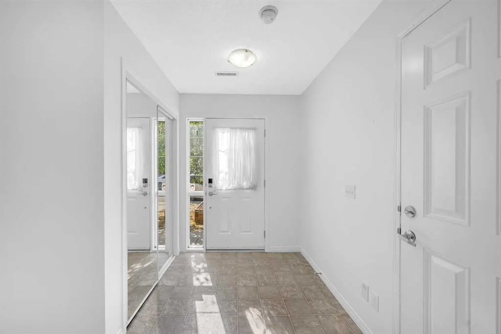 304 Windstone Gardens SW