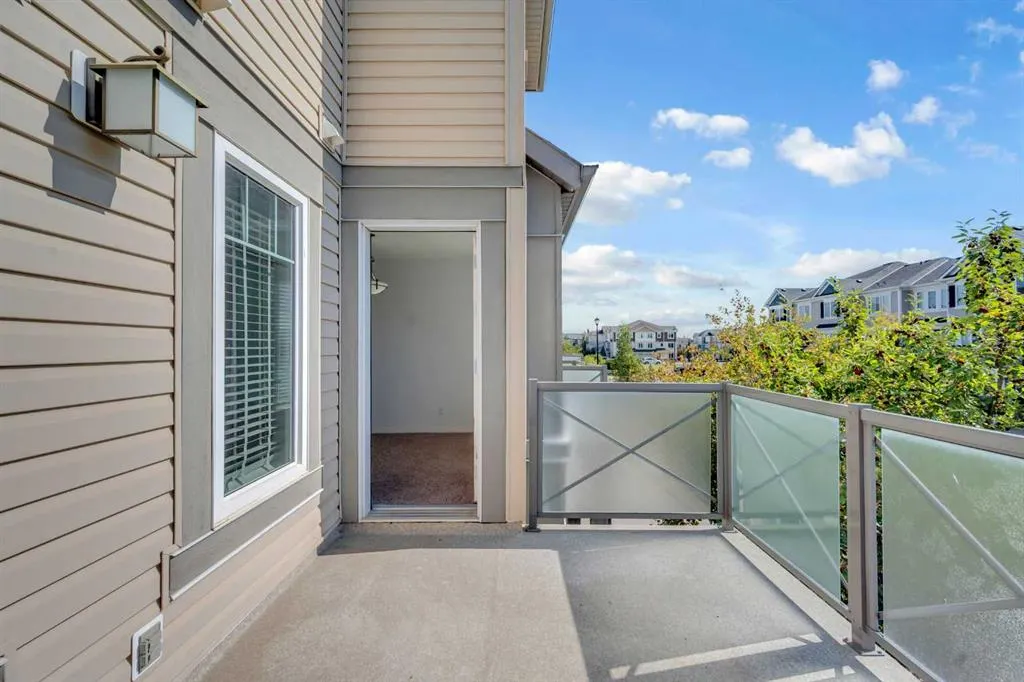 304 Windstone Gardens SW