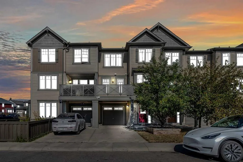 304 Windstone Gardens SW