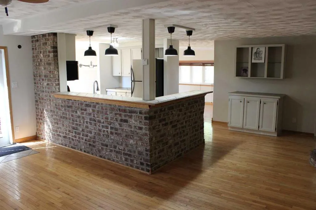3 Long Pine Court
