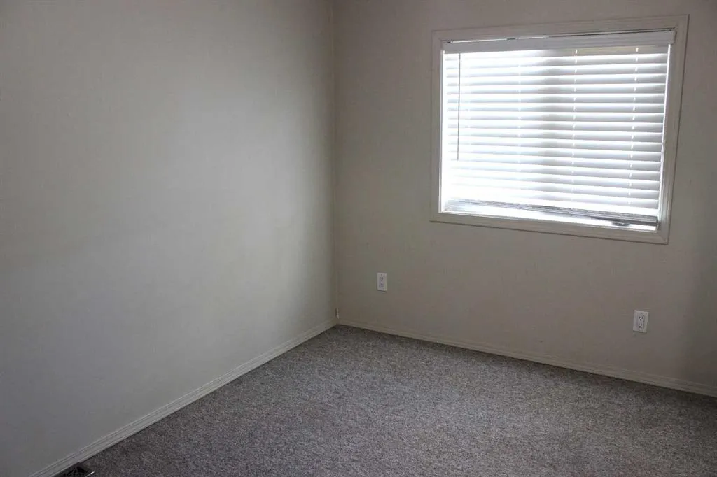 3 Long Pine Court