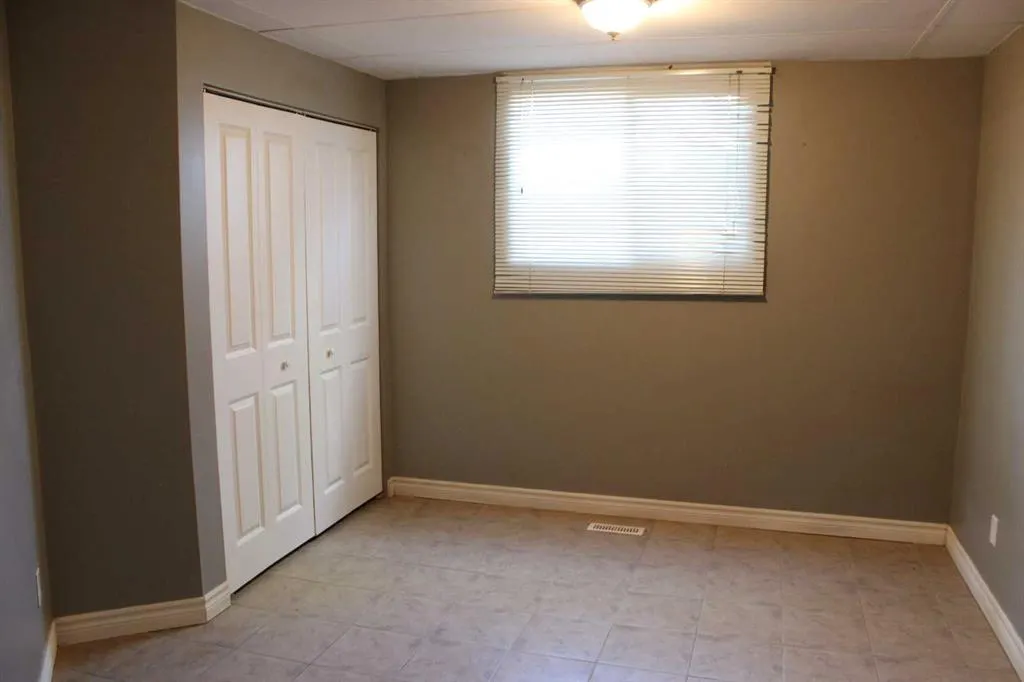 3 Long Pine Court