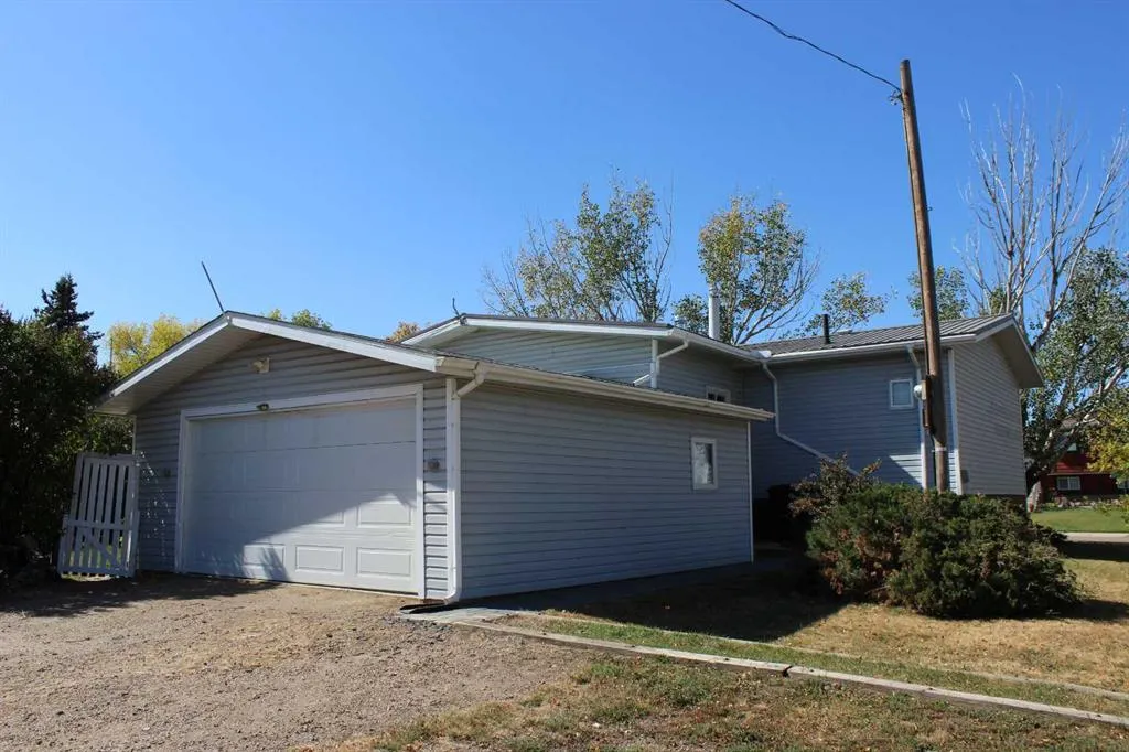3 Long Pine Court