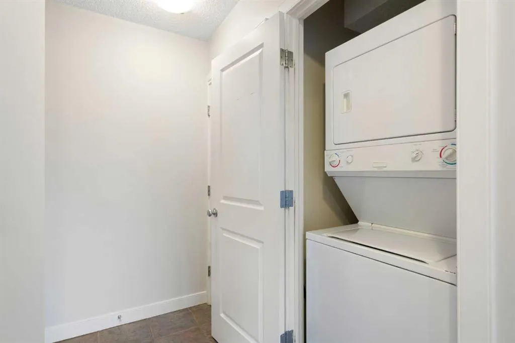 605 14 Avenue SW, #604