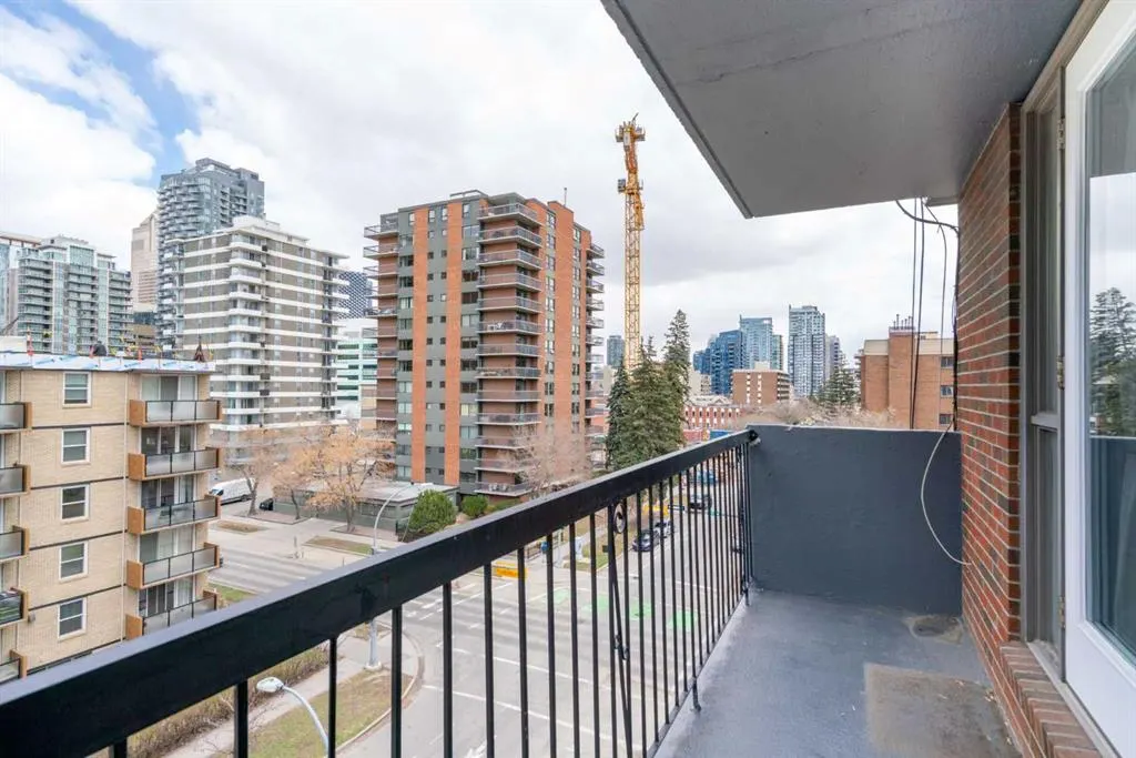 605 14 Avenue SW, #604