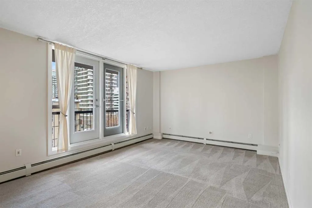 605 14 Avenue SW, #604