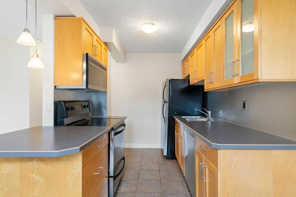 605 14 Avenue SW, #604