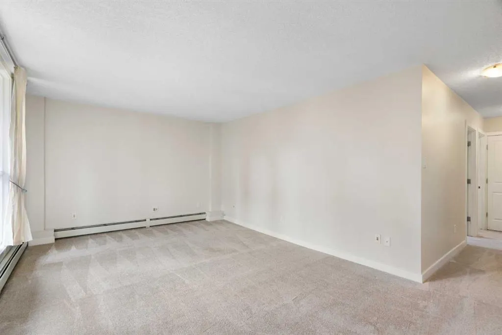 605 14 Avenue SW, #604