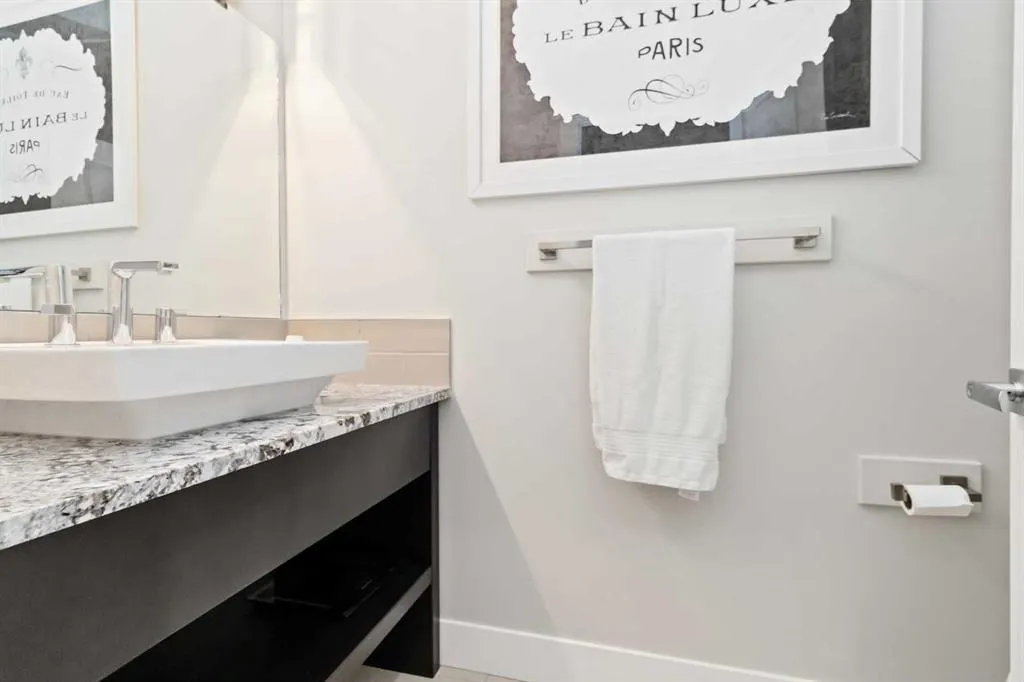 208 Sparrow Hawk Drive, #8
