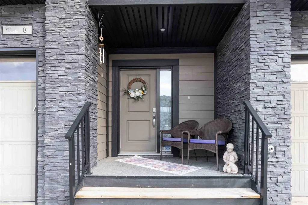 208 Sparrow Hawk Drive, #8