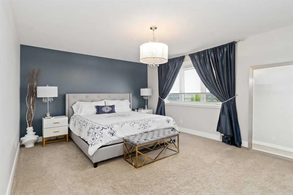 208 Sparrow Hawk Drive, #8