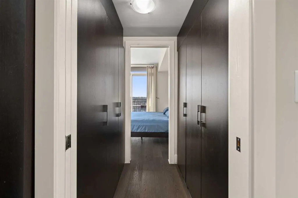 1111 10 Street SW, #1907