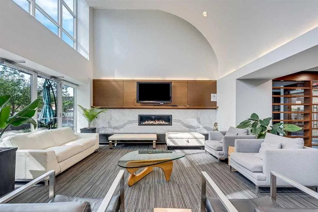 1111 10 Street SW, #1907