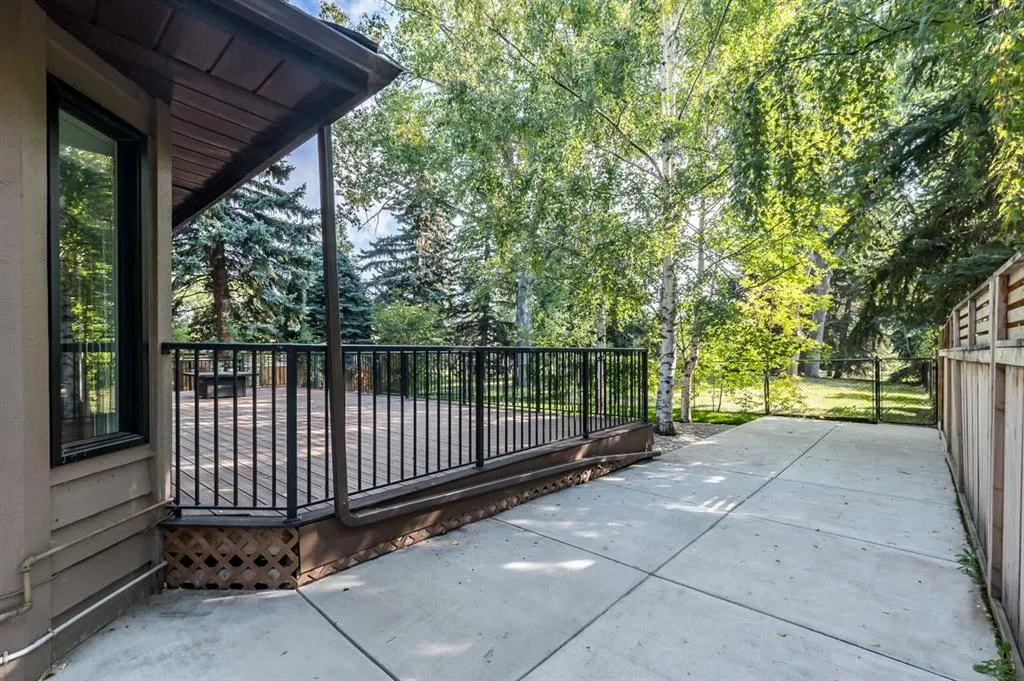 108 Canterville Road SW